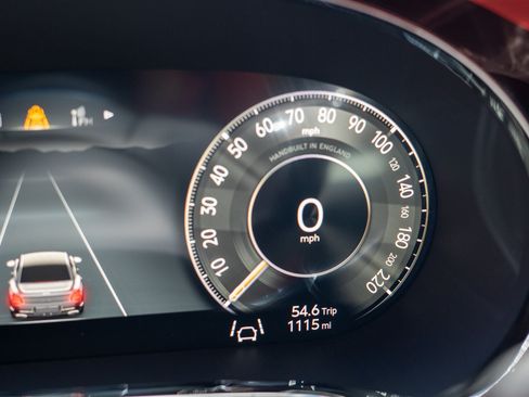 Used 2026 Bentley Flying Spur Plug-In Hybrid AWD/4WD image 20