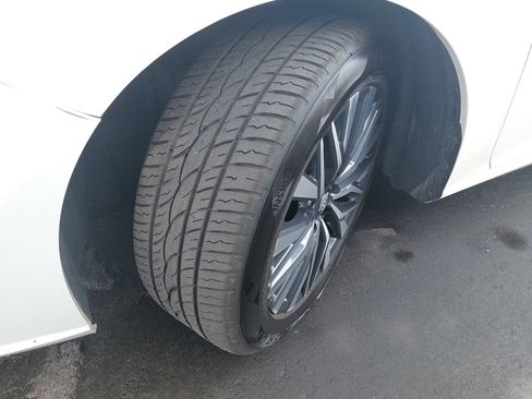 Used 2025 Nissan Altima 2.5 SV FWD image 33