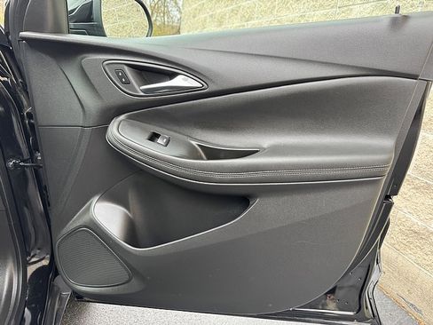 Used 2023 Buick Encore GX Essence w/ Experience Buick Package image 30