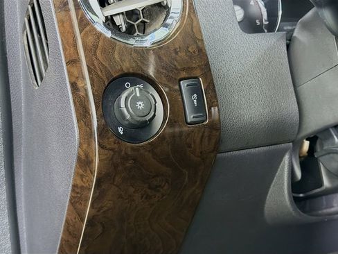 Used 2016 Ford F250 Platinum w/ FX4 Off-Road Package image 12