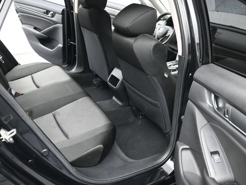 Used 2020 Honda Accord LX image 18