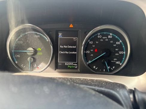 Used 2018 Toyota RAV4 Limited w/ Advanced Technology Package AWD/4WD image 12