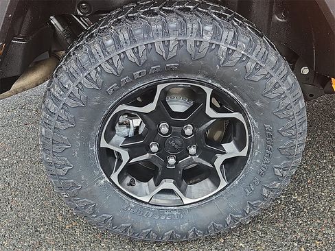 Used 2021 Jeep Wrangler Unlimited Rubicon 4xe w/ Steel Bumper Group image 9