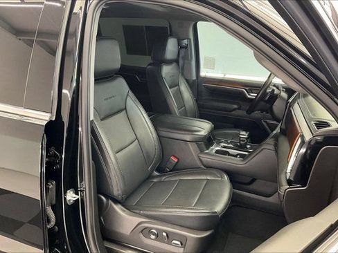 Used 2026 GMC Sierra 1500 Denali AWD/4WD image 6