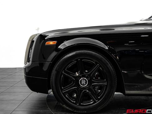 Used 2010 Rolls-Royce Phantom Coupe RWD image 13