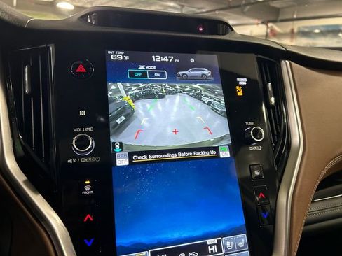 Used 2024 Subaru Outback Touring image 17