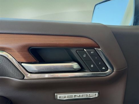 Used 2022 GMC Sierra 1500 Denali image 12