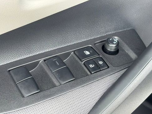 Used 2026 Toyota Corolla LE image 25