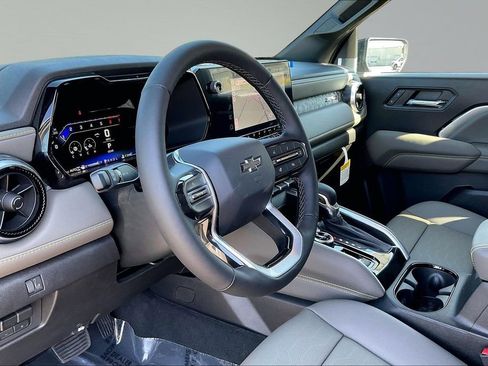 New 2026 Chevrolet Colorado ZR2 w/ Technology Package AWD/4WD image 7