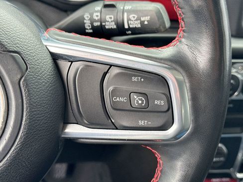 Used 2021 Jeep Wrangler Unlimited Rubicon w/ Uconnect 4C Nav & Sound Group image 28