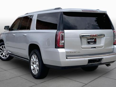 Used 2016 GMC Yukon XL Denali w/ Open Road Package RWD image 11