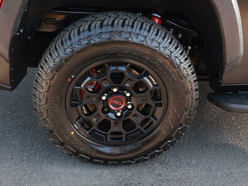 Used 2023 Toyota Sequoia TRD Pro AWD/4WD image 9