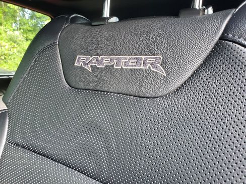 Used 2018 Ford F150 Raptor w/ Equipment Group 802A Luxury AWD/4WD image 27
