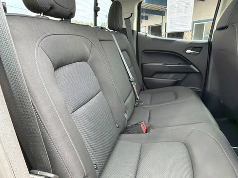 Used 2018 Chevrolet Colorado LT w/ LT Convenience Package AWD/4WD image 13