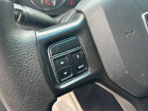 Used 2012 RAM 1500 Classic SLT AWD/4WD image 19