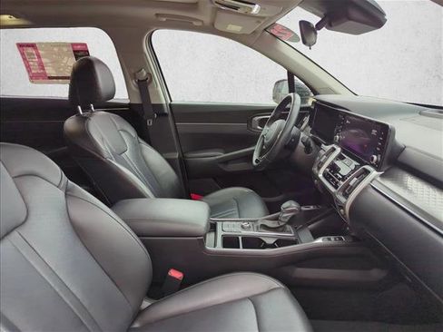 Used 2022 Kia Sorento S w/ Panoramic Sunroof Package FWD image 26