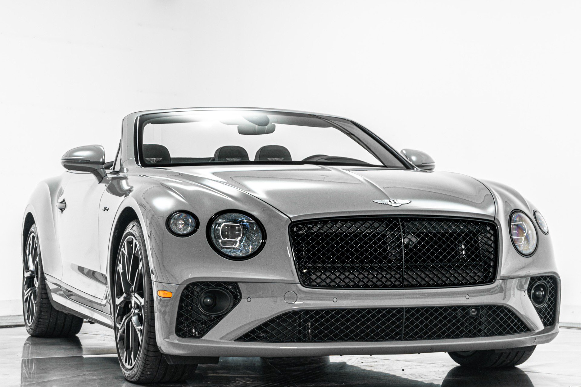 Used 2024 Bentley Continental GT Speed AWD/4WD image 3