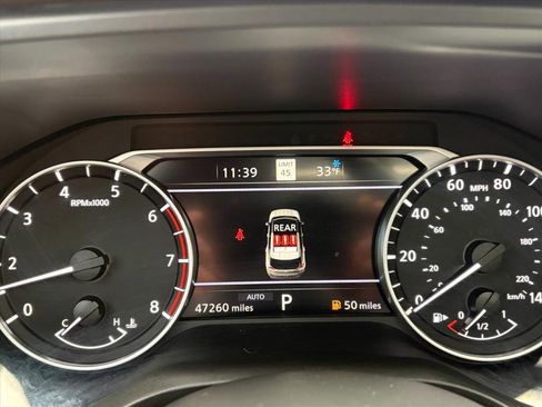 Certified 2023 Nissan Rogue SL w/ SL Premium Package image 9