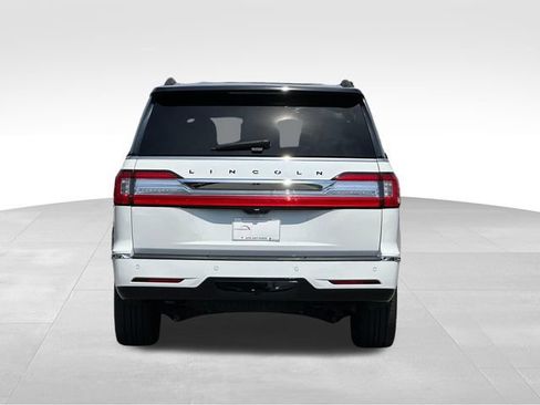 Used 2021 Lincoln Navigator Black Label w/ Special Edition Package AWD/4WD image 4