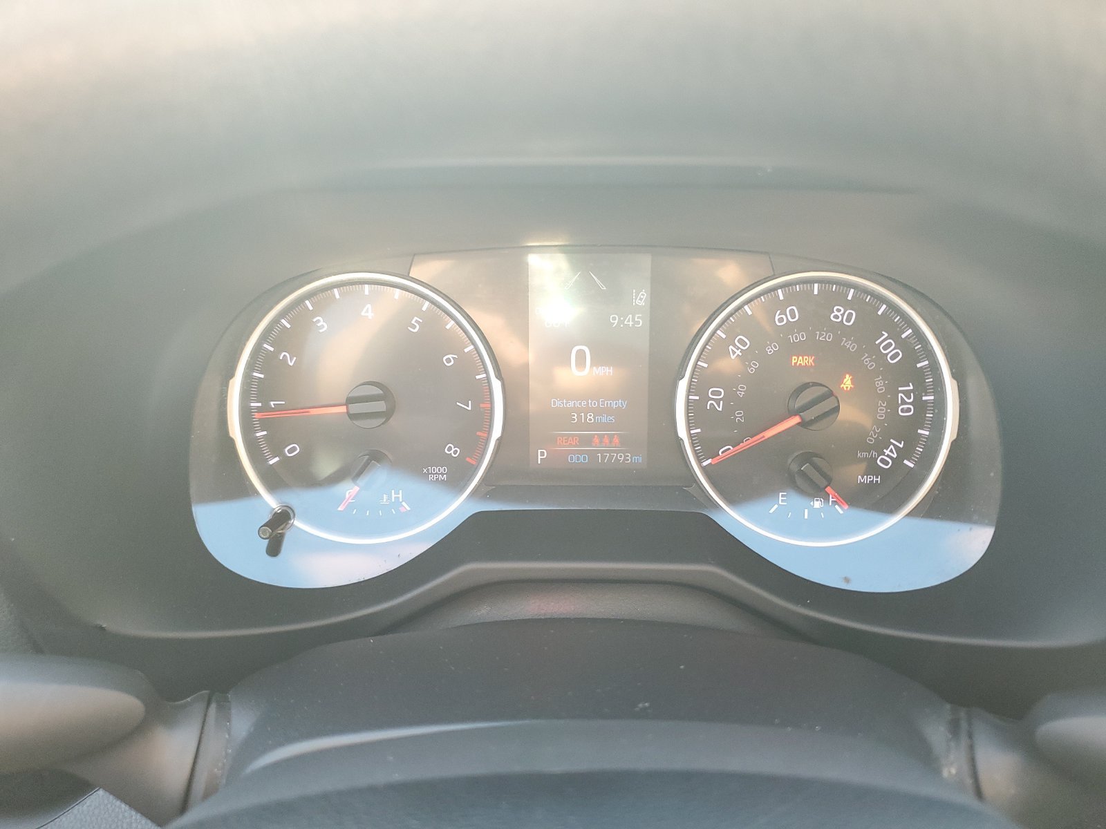 Certified 2021 Toyota RAV4 LE AWD/4WD image 24