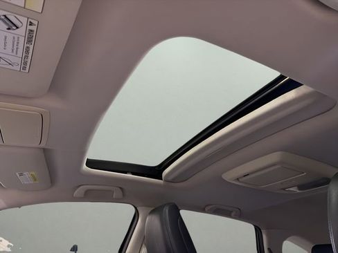 Used 2012 Honda CR-V EX-L image 24