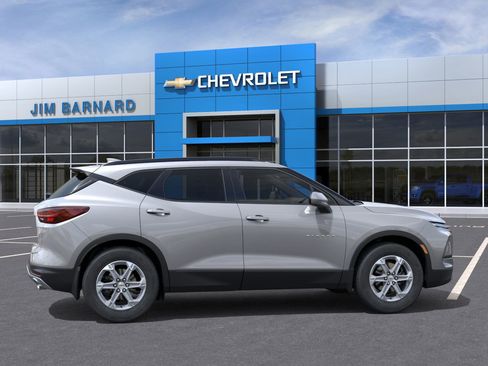 New 2026 Chevrolet Blazer LT image 5