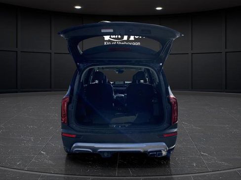 Used 2022 Kia Telluride EX w/ EX Premium Package image 15