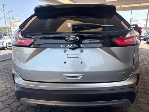 Used 2024 Ford Edge SEL w/ Convenience Package AWD/4WD image 7