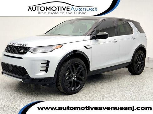 Used 2025 Land Rover Discovery Sport Dynamic SE AWD/4WD image 1
