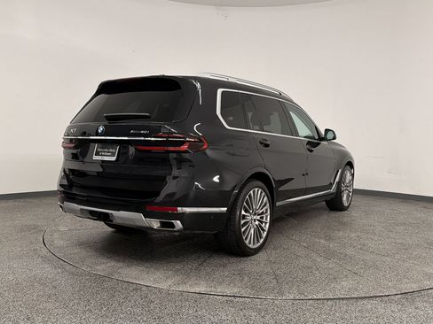 Used 2023 BMW X7 xDrive40i w/ Premium Package AWD/4WD image 8