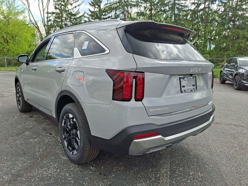 New 2026 Kia Sorento S AWD/4WD image 6