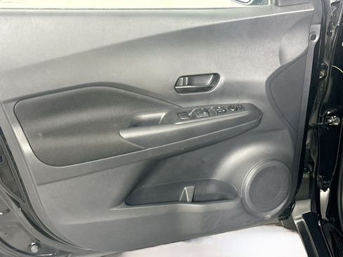 Used 2023 Nissan Kicks S image 15