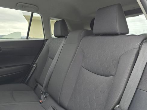 Used 2024 Toyota Corolla Cross LE AWD/4WD image 17