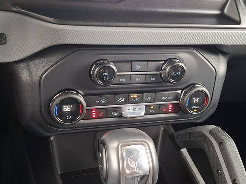 Used 2023 Ford Bronco Big Bend AWD/4WD image 16