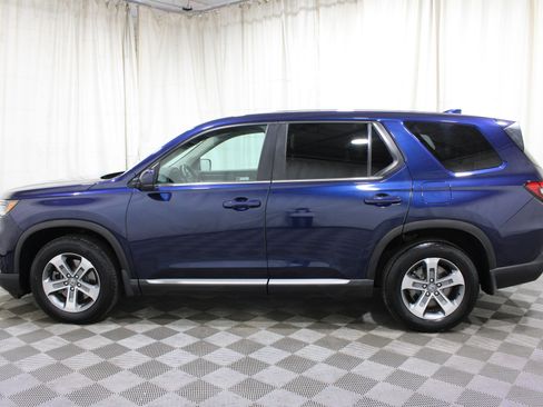 Used 2023 Honda Pilot EX-L image 37