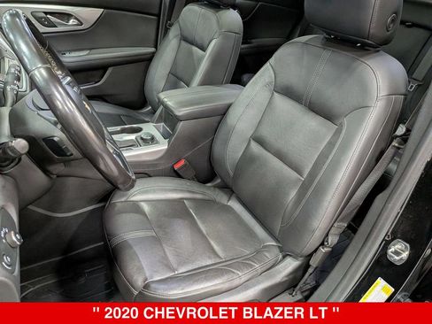 Used 2020 Chevrolet Blazer LT w/ Sound & Technology Package AWD/4WD image 13