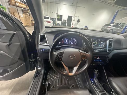 Used 2017 Hyundai Tucson SE Plus FWD image 15