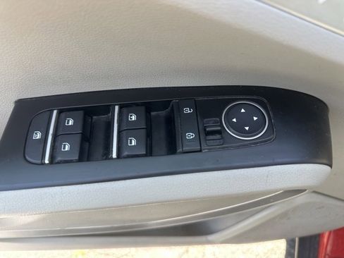 Used 2020 Kia Soul LX image 10