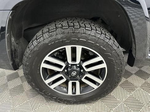 Used 2014 Toyota 4Runner Limited RWD image 18