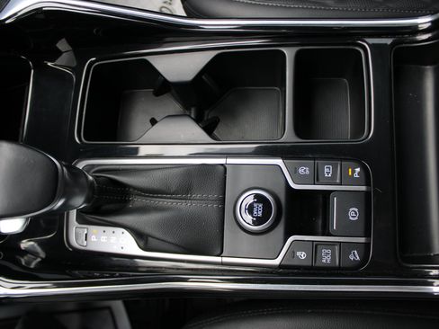 Used 2022 Kia Sorento SX image 27