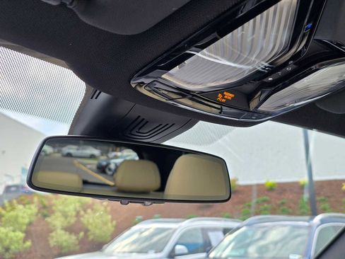 Used 2021 BMW X5 xDrive45e w/ Premium Package image 28