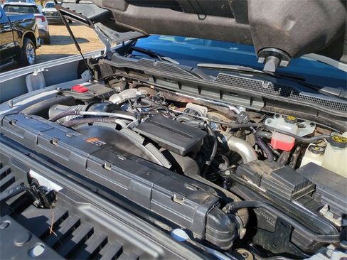 Used 2024 Chevrolet Silverado 2500 High Country w/ Technology Package image 26