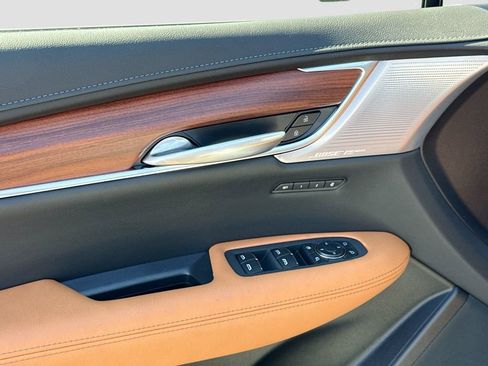 New 2025 Cadillac XT5 Premium Luxury w/ Technology Package image 18