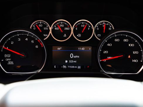 Used 2021 Chevrolet Tahoe LT AWD/4WD image 16