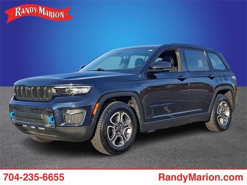 Used 2022 Jeep Grand Cherokee Trailhawk w/ Advanced Protech Group II image 1