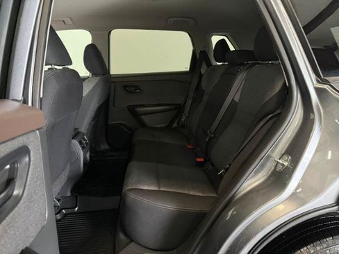 Used 2021 Nissan Rogue S FWD image 22