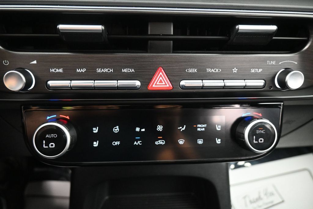 Used 2026 Hyundai Palisade Calligraphy AWD/4WD image 11