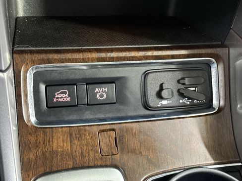 Used 2022 Subaru Ascent Touring w/ Popular Package #2A image 35