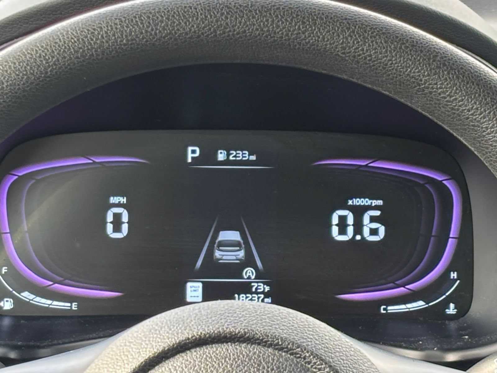 Used 2025 Kia Soul LX w/ LX Technology Package FWD image 35