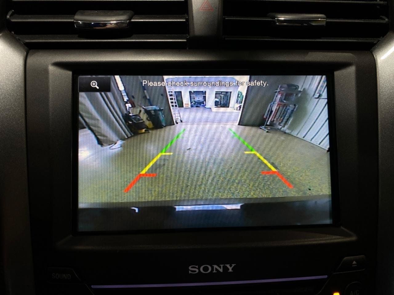 Used 2016 Ford Fusion Titanium FWD image 13